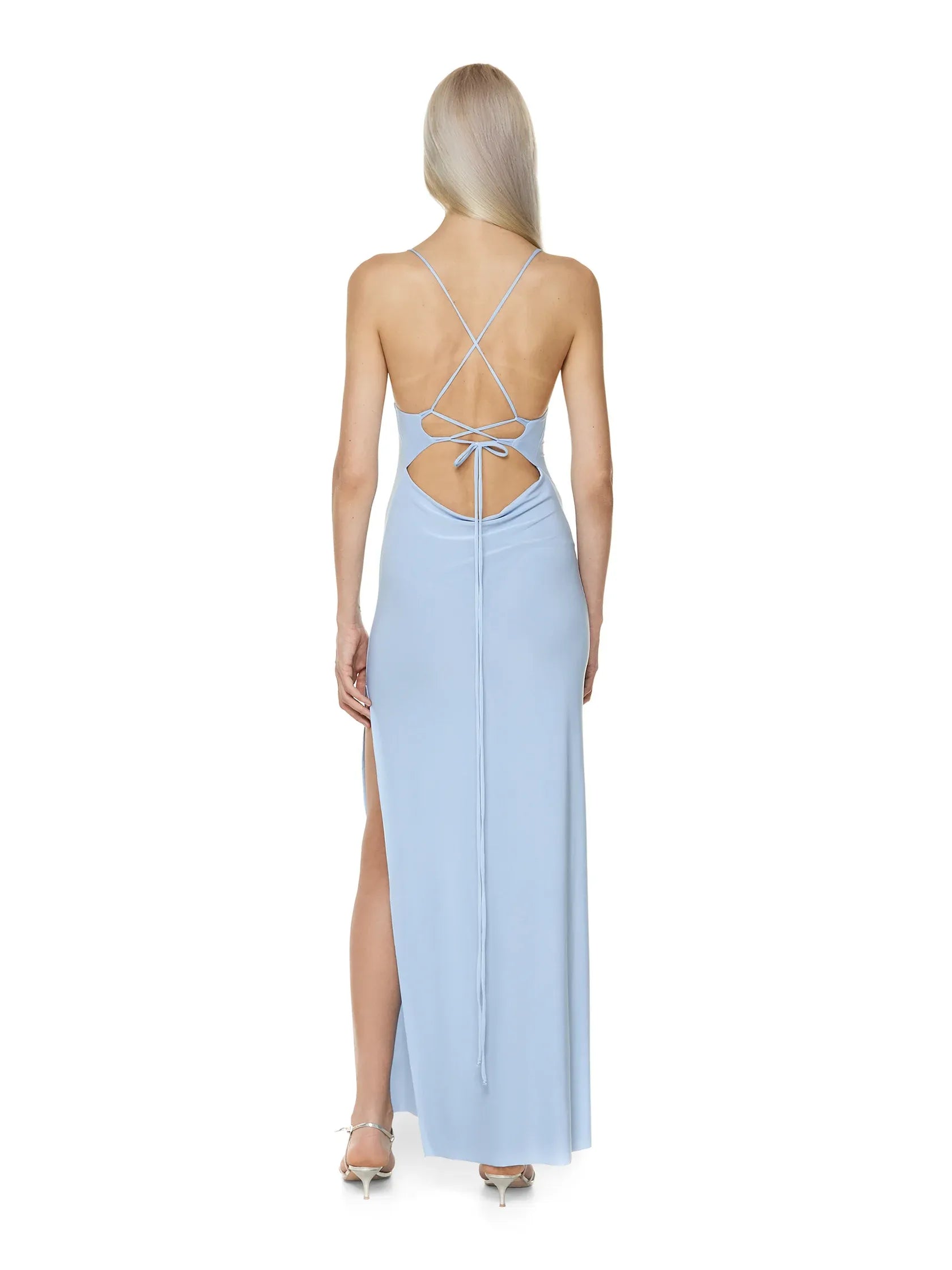 BLUE DRESS DERNIER JOUR DE L’ÉTÉ