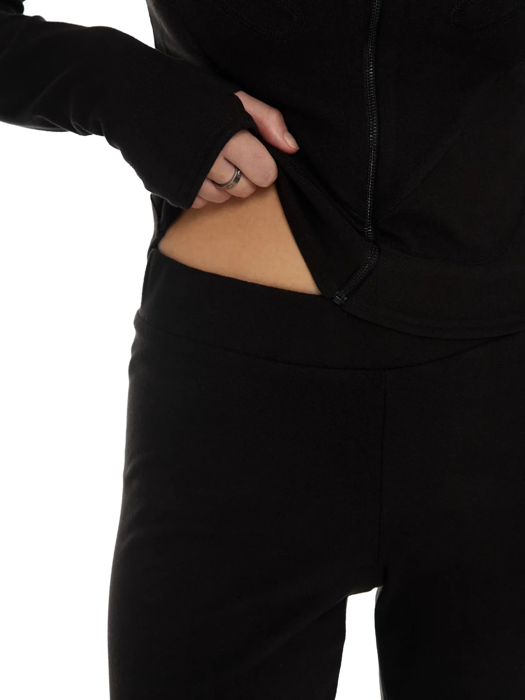 HIVER NOIR TRACKSUIT